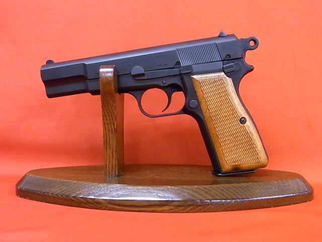 タナカ ブローニングハイパワー M1935 レストア品 レザーホルスターセット タナカ ブローニングハイパワー M1935 レストア品 レザー