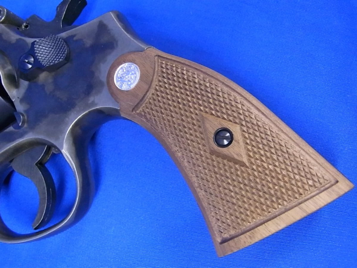 モデルガン　ハートフォード　S&W　M19　4インチ　ケースハードンカスタム