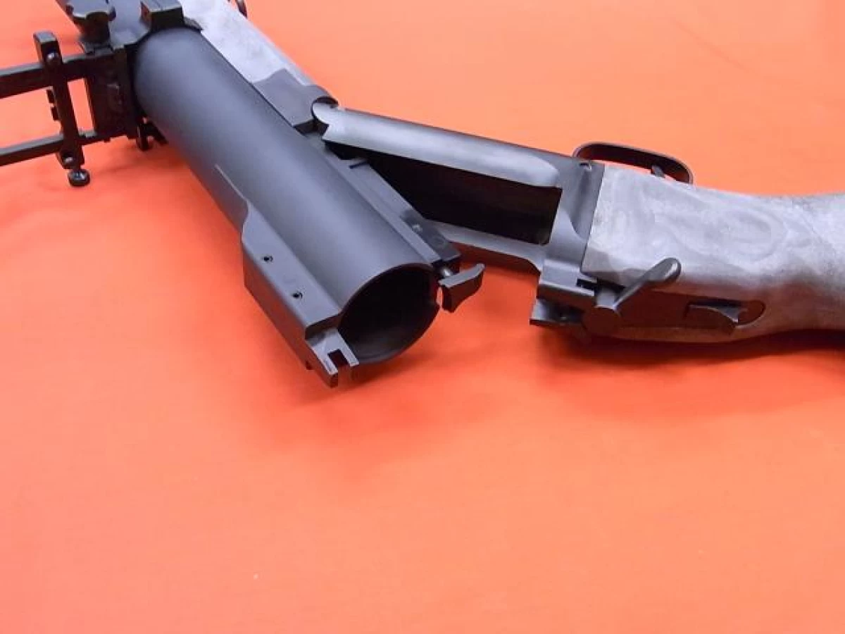 CAW M79グレネードランチャー モスカート使用ガスガン ガスガン CAW M79 グレネードランチャー (40mmモスカート仕様