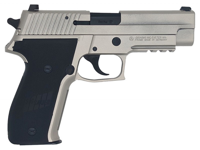 モデルガン タナカ SIG P226 レイルドフレーム エボリューション2 “Warm Silver Coating”ウォーム・シルバー・コーティング オールヘビーウェイト【予約商品:11月発売予定】